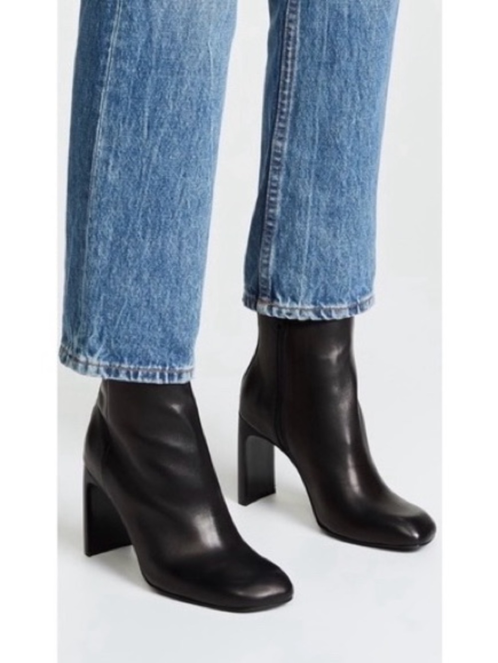 Rag & Bone Women’s Black Ellis Leather Heeled Ankle Boot Size 37 Round Toe 90s